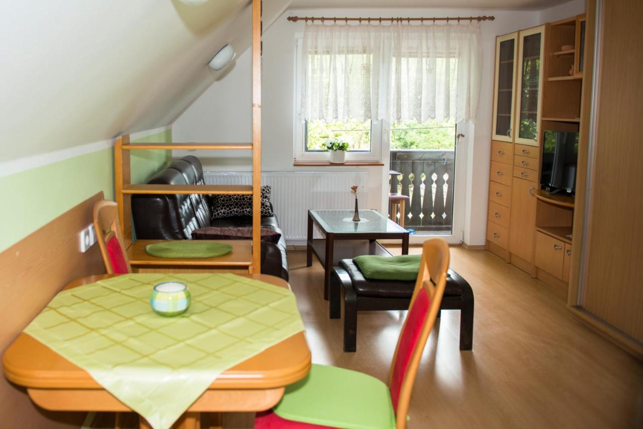 Apartma Kosnik Perunika Бохінь Екстер'єр фото